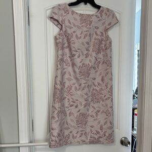 Elegant Floral Sheath Dress in Blush Pink Mother of the Bride dress size 8